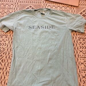 Seaside T-shirt size small